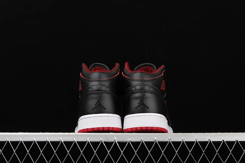All categories Air Jordan Jordan series basketball shoes Air Jordan 1 Mid Air Jordan 1 Mid AJ1 Joe 1 black red China basketball shoes 554725-028